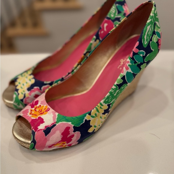 Lilly Pulitzer Floral Wedge Peep-Toe Shoes - Picture 10 of 11